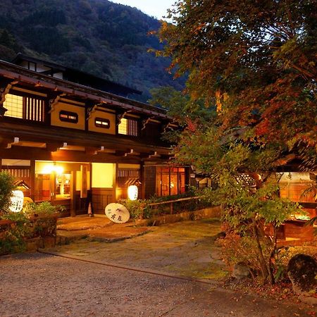 Yumoto Choza Hotel Takayama  Bagian luar foto