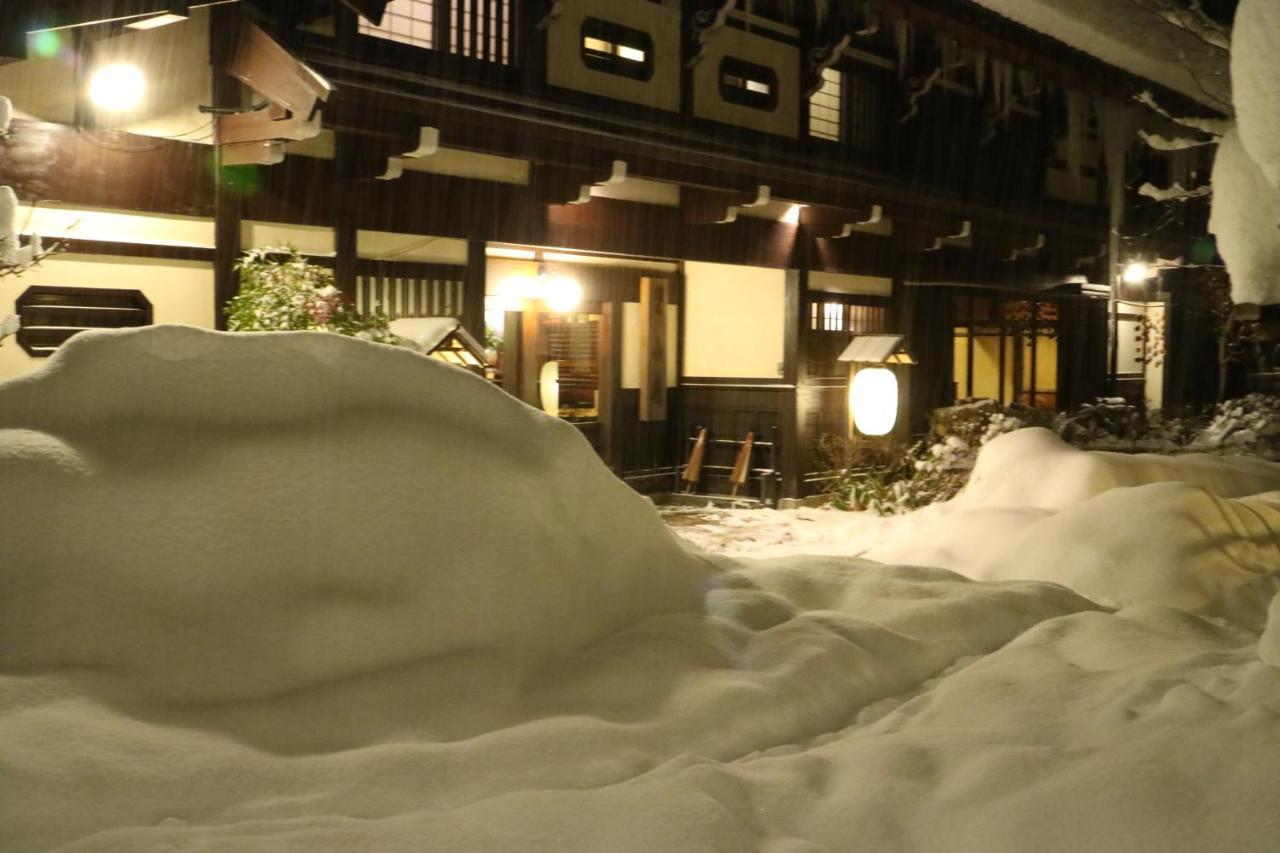 Yumoto Choza Hotel Takayama  Bagian luar foto